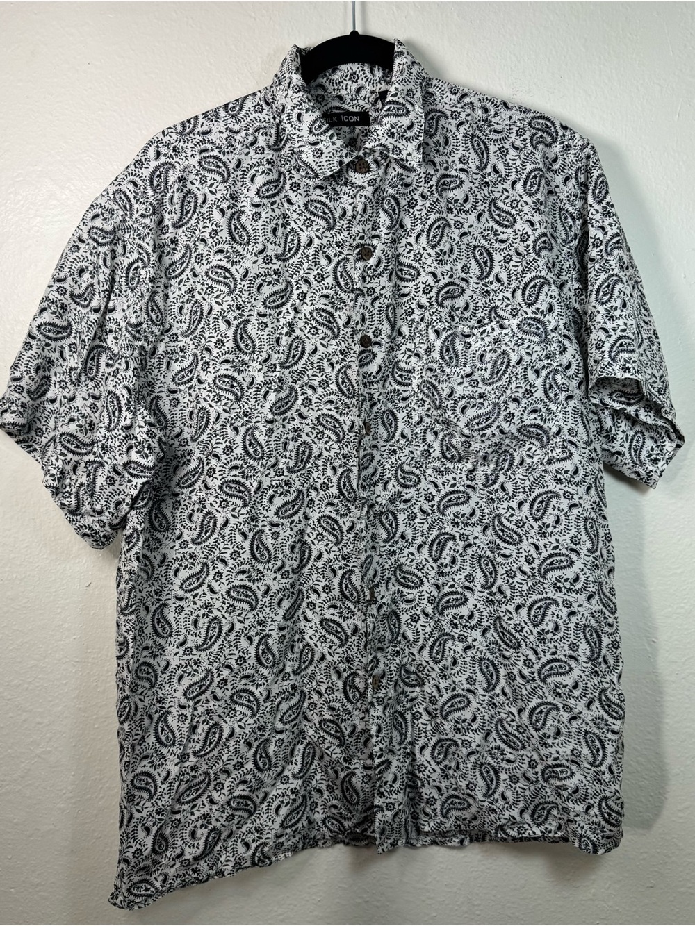 Silk Icon Mens Button Up Shirt M Black Paisley Print 100% Silk